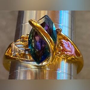 Vintage Ring Women’s 9.5 Gold Tone Amethyst Marquis Cocktail Party